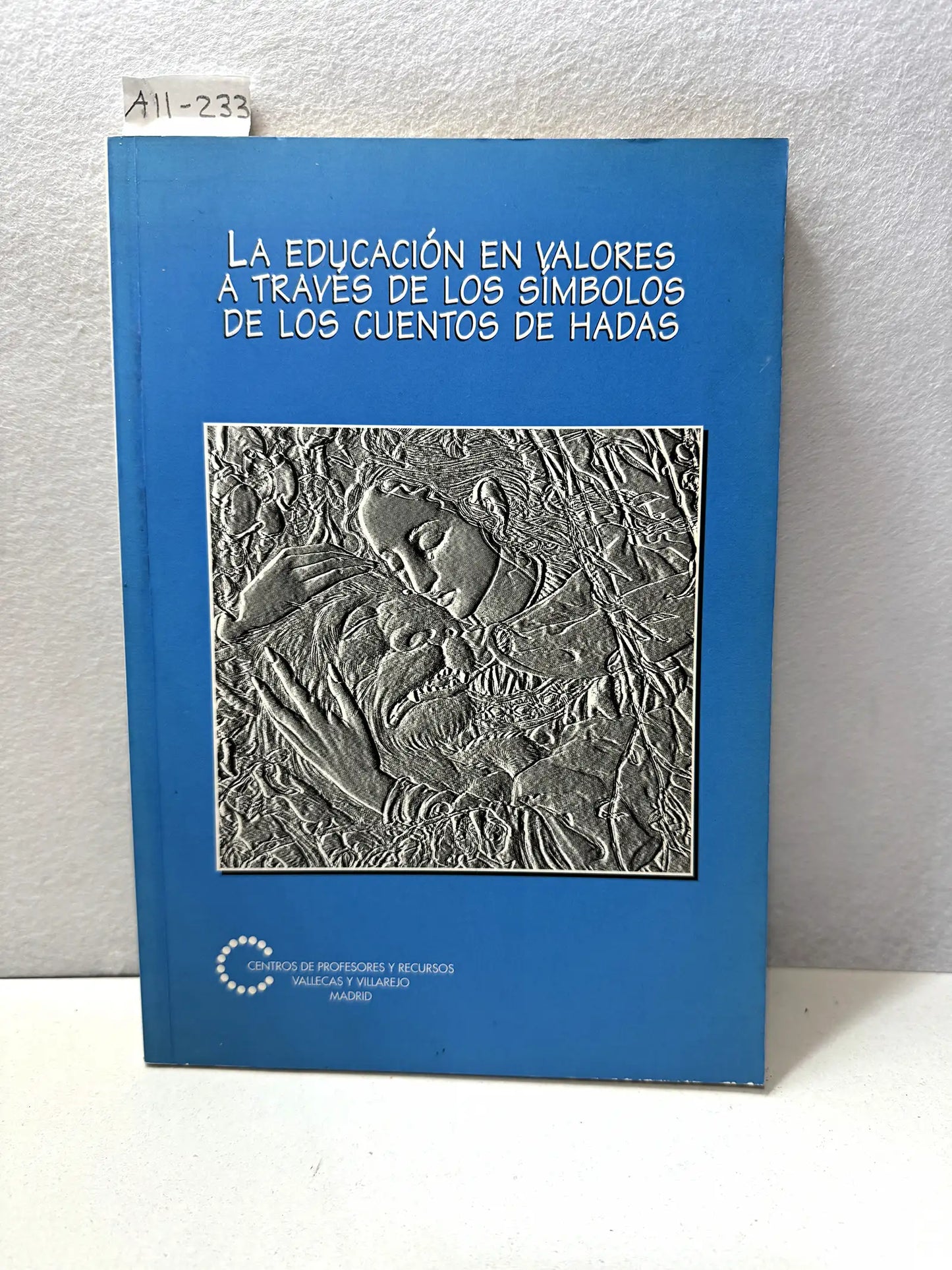 La educación en valores a través de los símbolos de los cuentos de hadas.