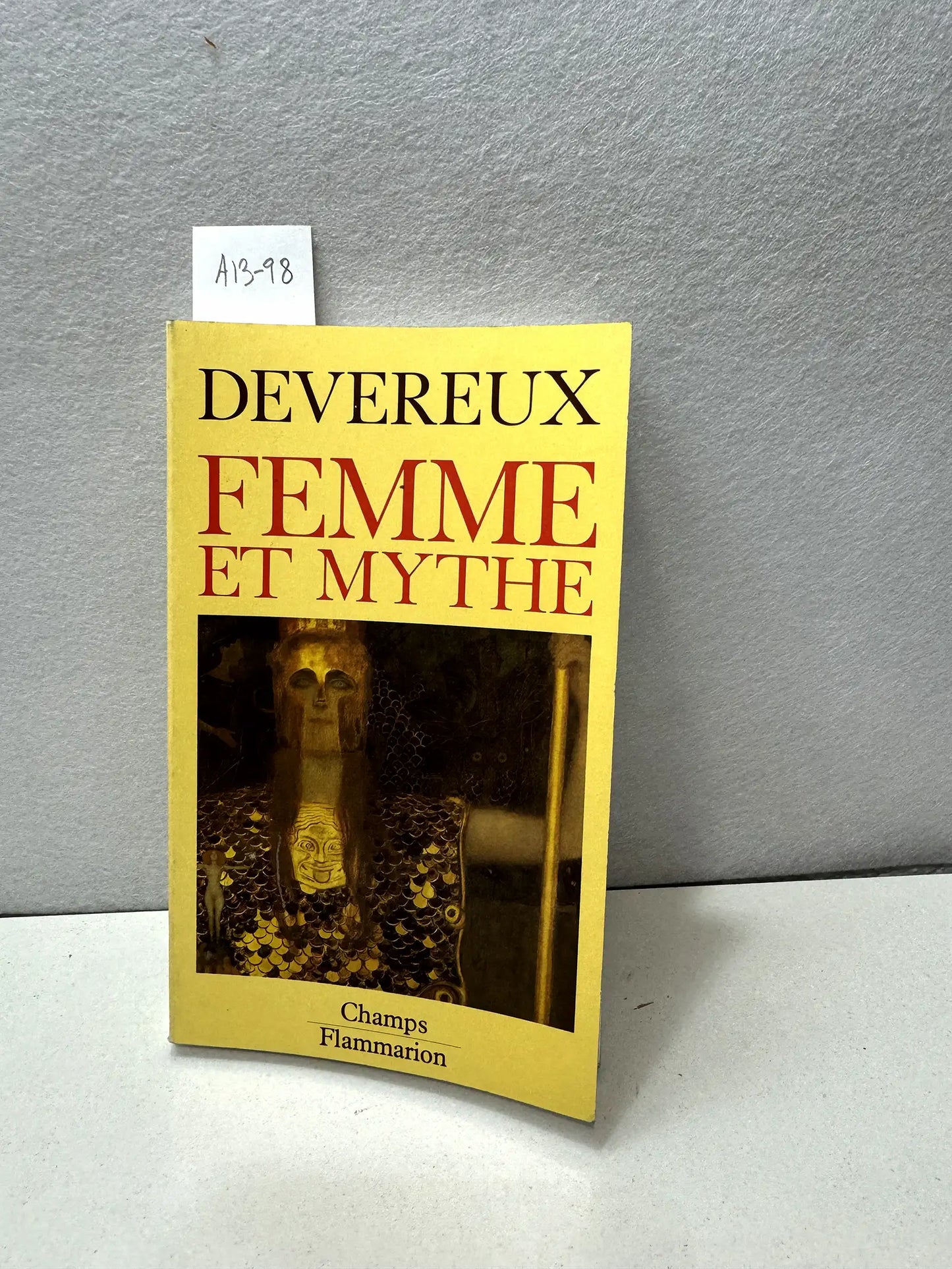 Femme et Mythe.