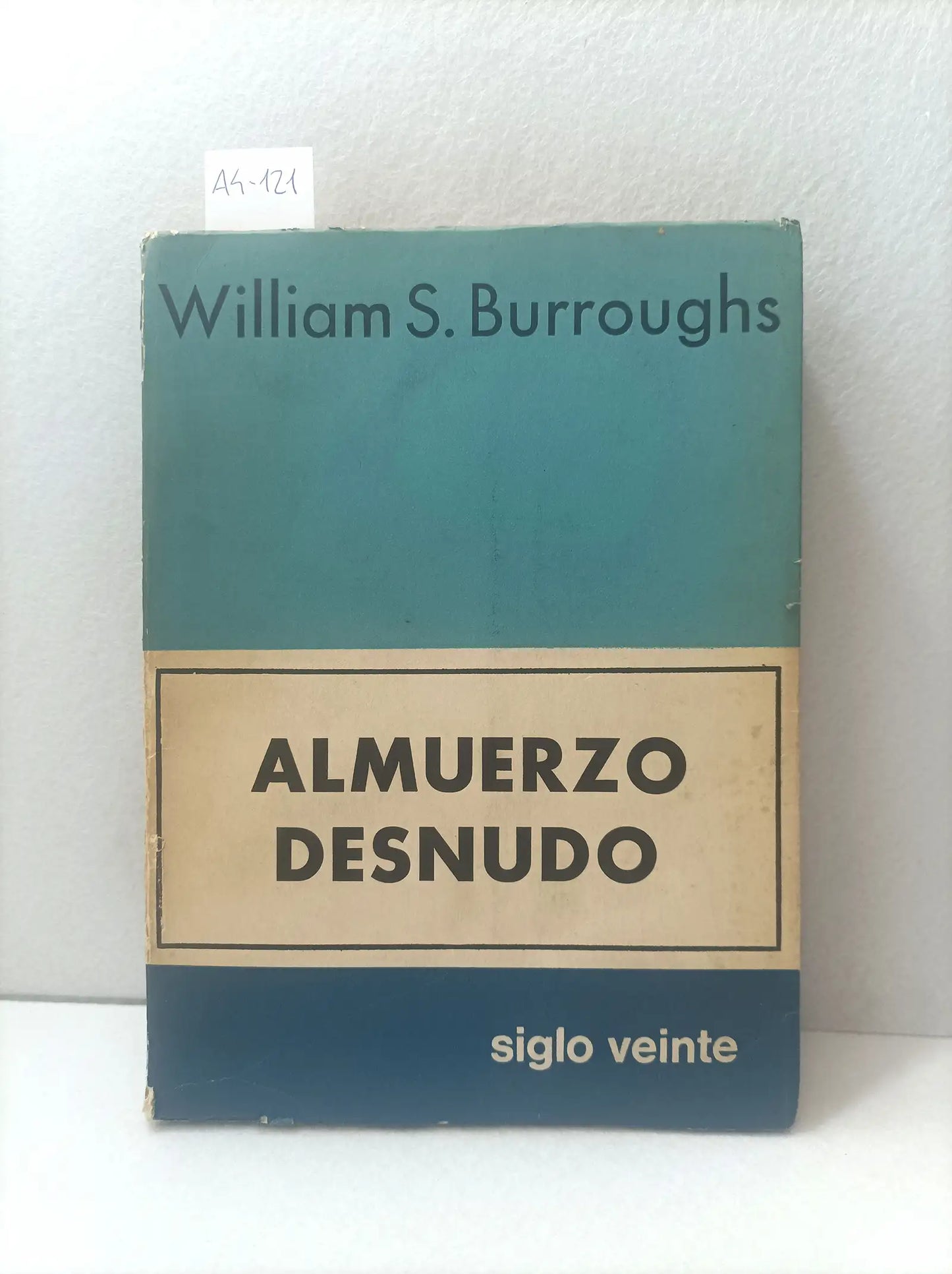 Almuerzo desnudo.