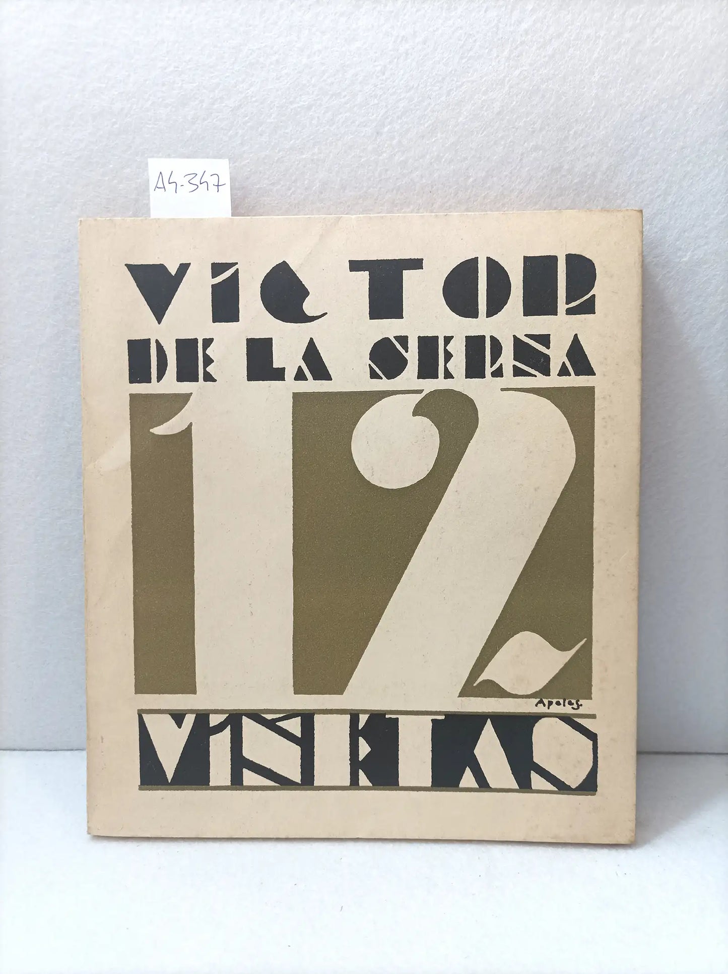 12 viñetas.