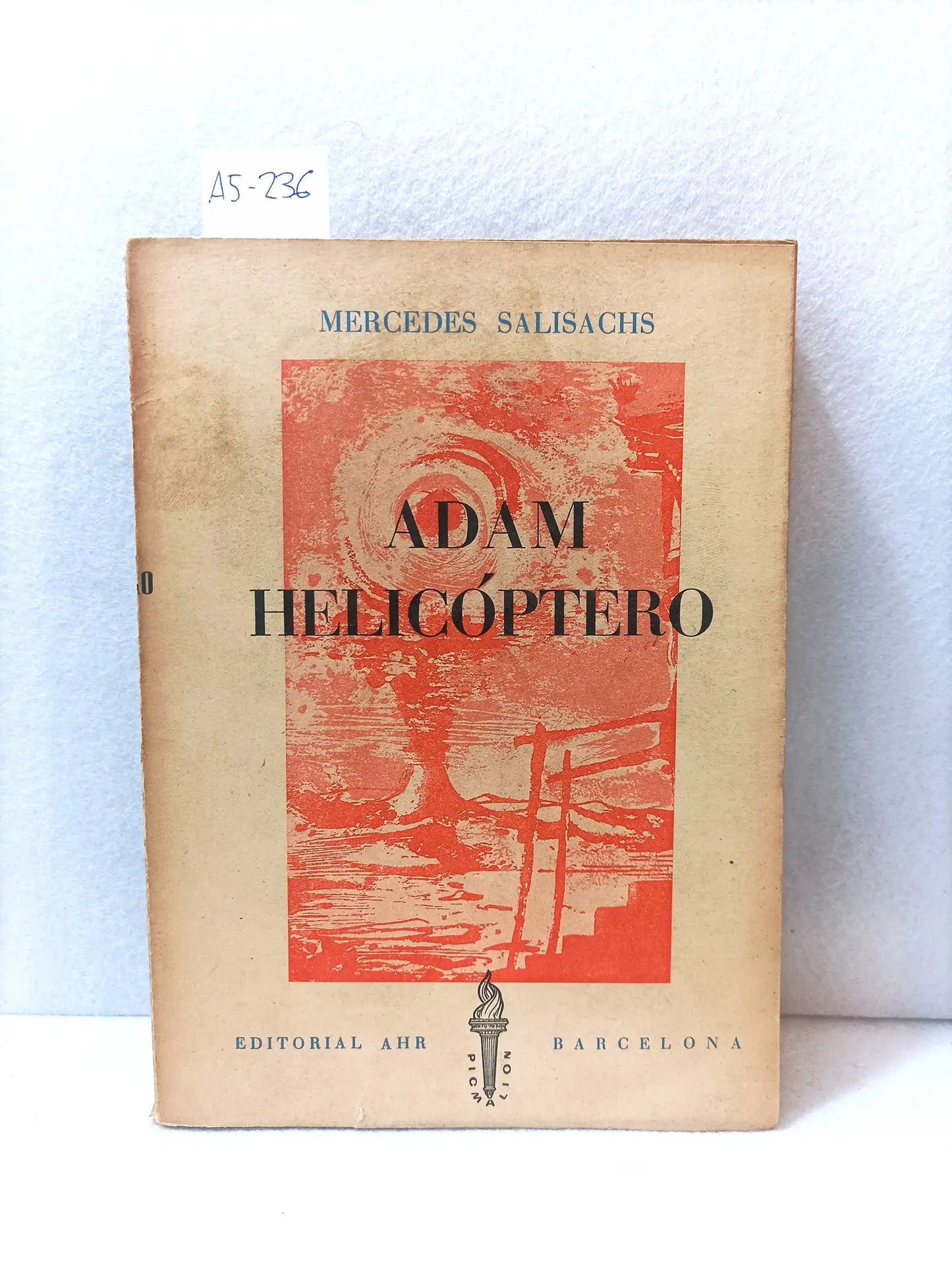 Adam helicóptero.