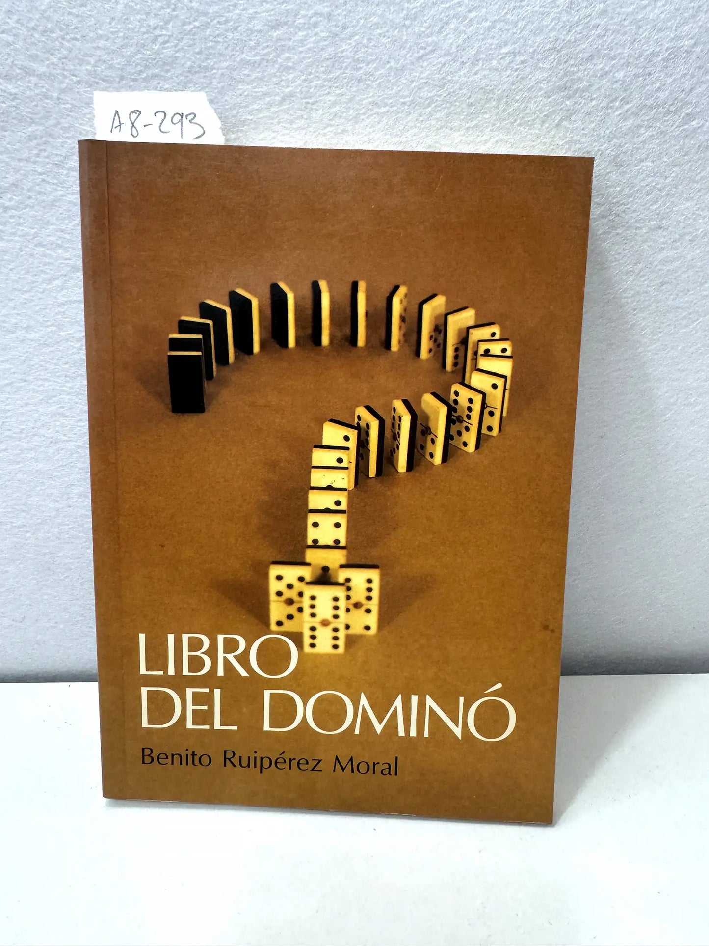 El libro del dominó.