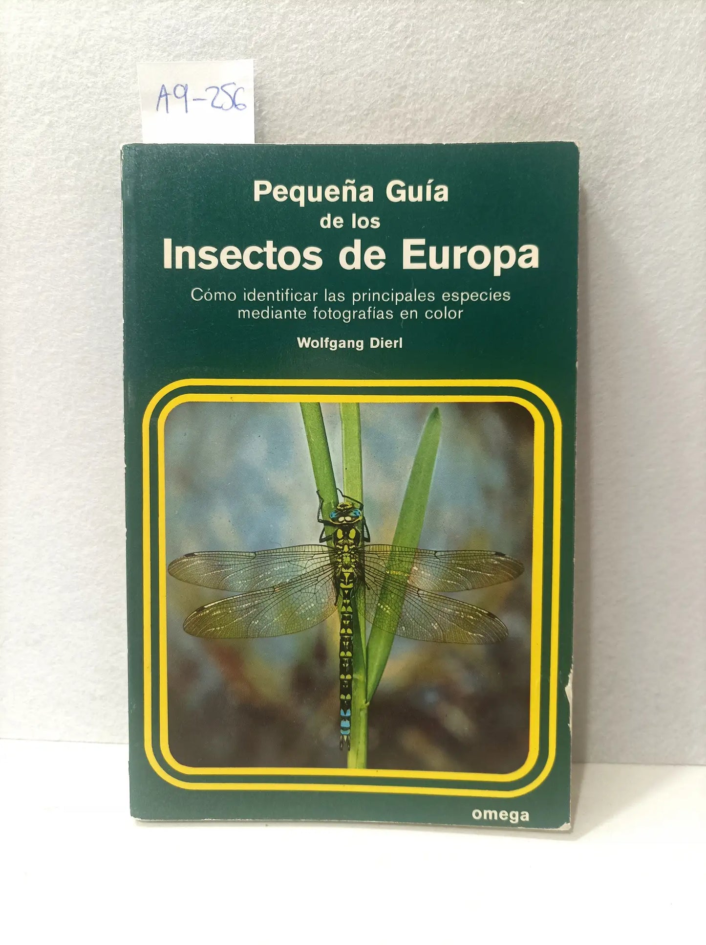 Pequeña guía de los insectos de Europa. Cómo identificar las principales especies mediante fotografías en color.