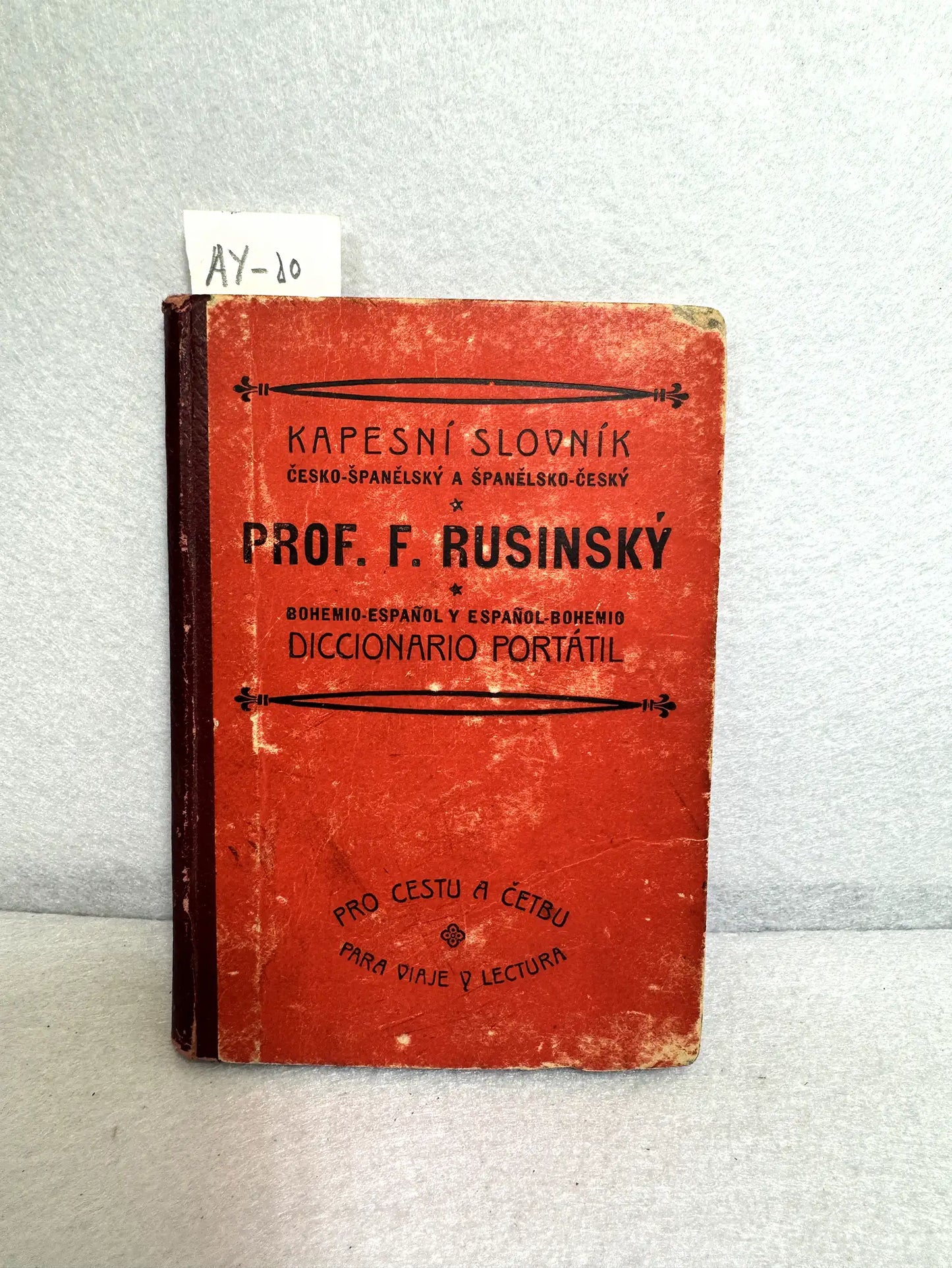 Diccionario portátil bohemio-español / español bohemio.