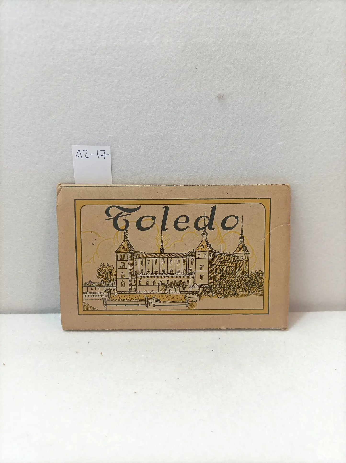 Carpeta con 12 vistas de Toledo.