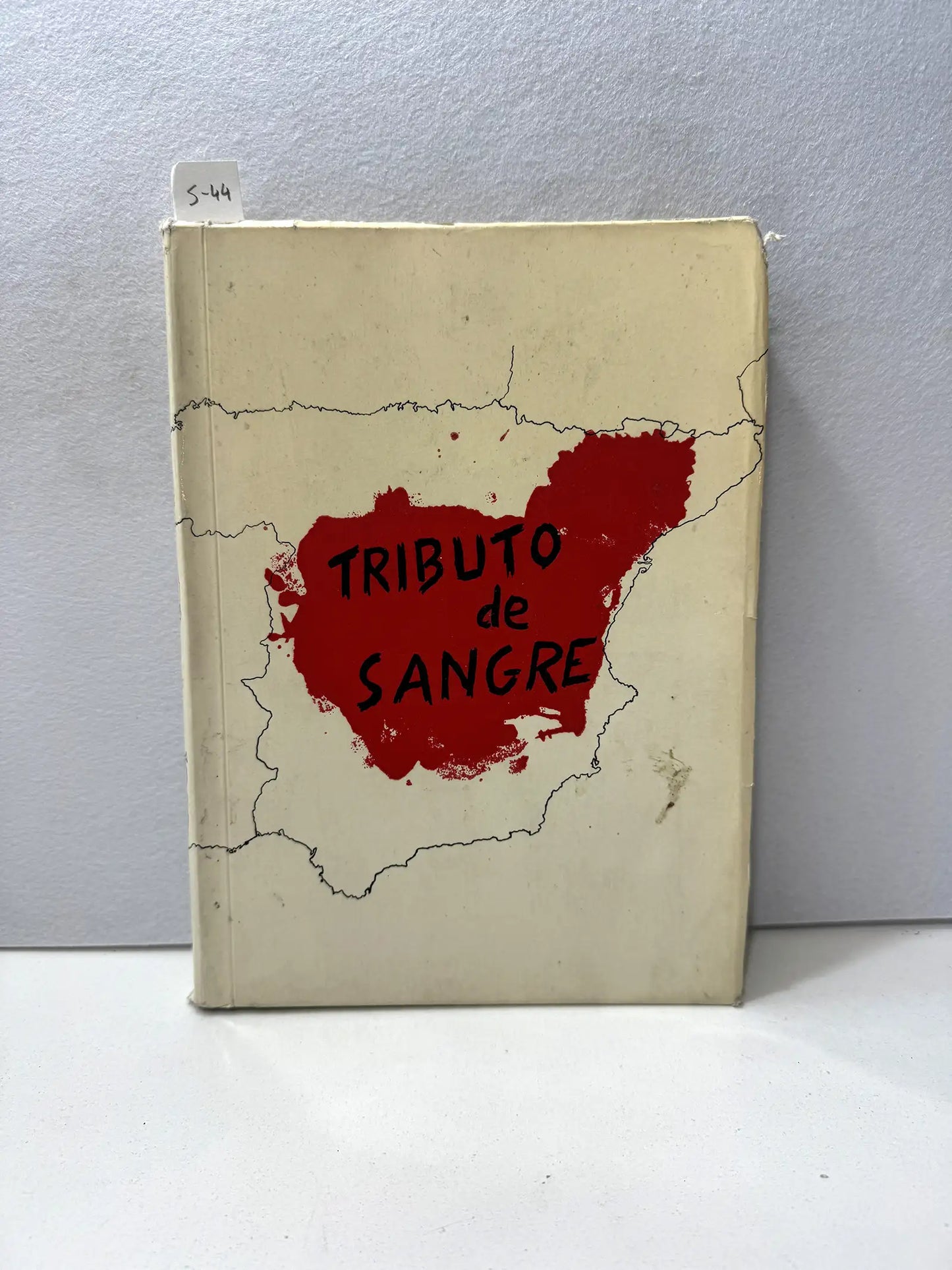 Tributo de Sangre. Historia cronológica de los Religiosos Camilos españoles durantes la persecución religiosa en España desde julio 1936 hasta abril 1939.