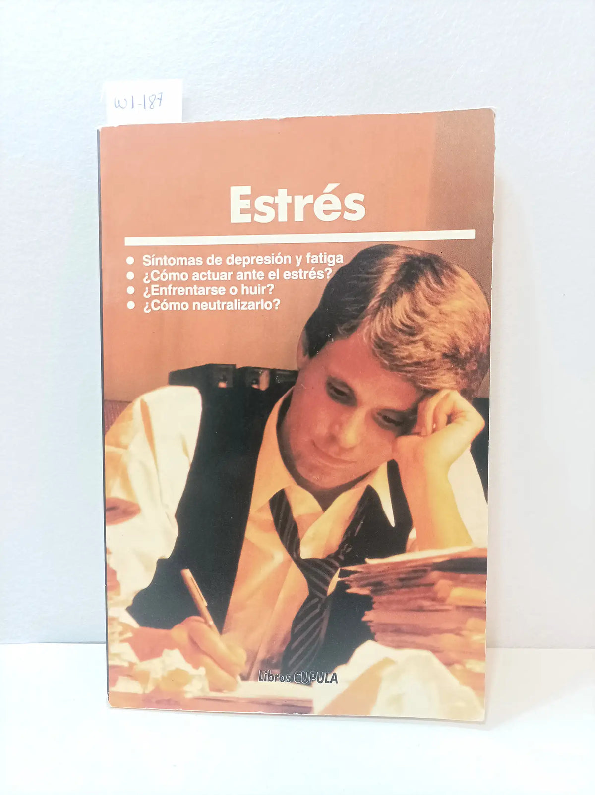 Estrés. — WHITTLESEY, Marietta.