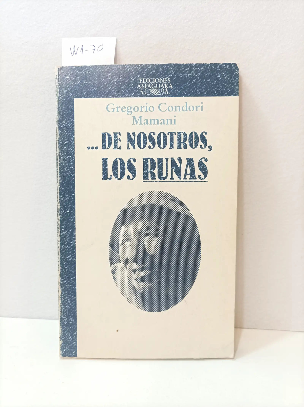 ...De nosotros, los runas. — CONDORI MAMANI, Gregorio.