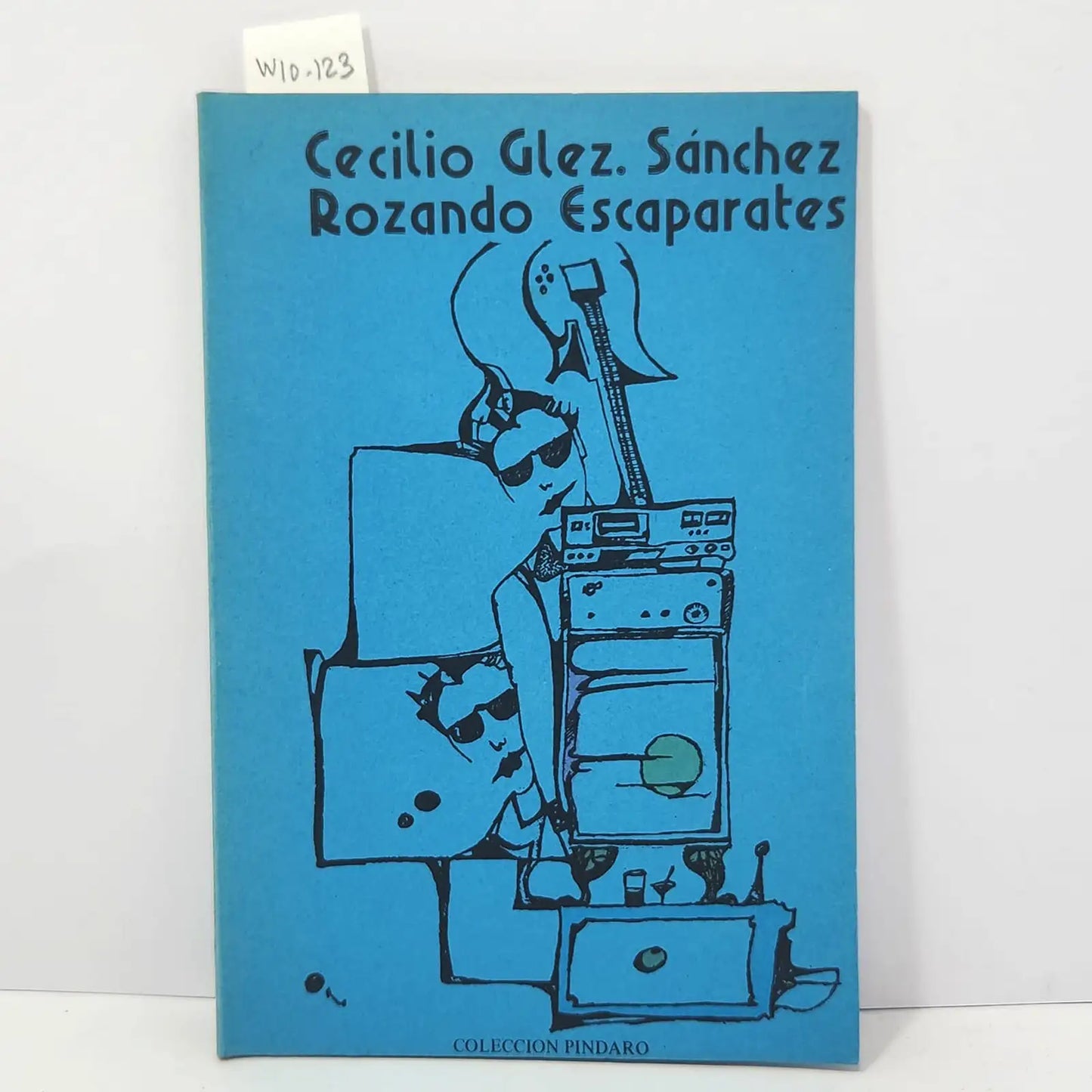 Rozando escaparates.