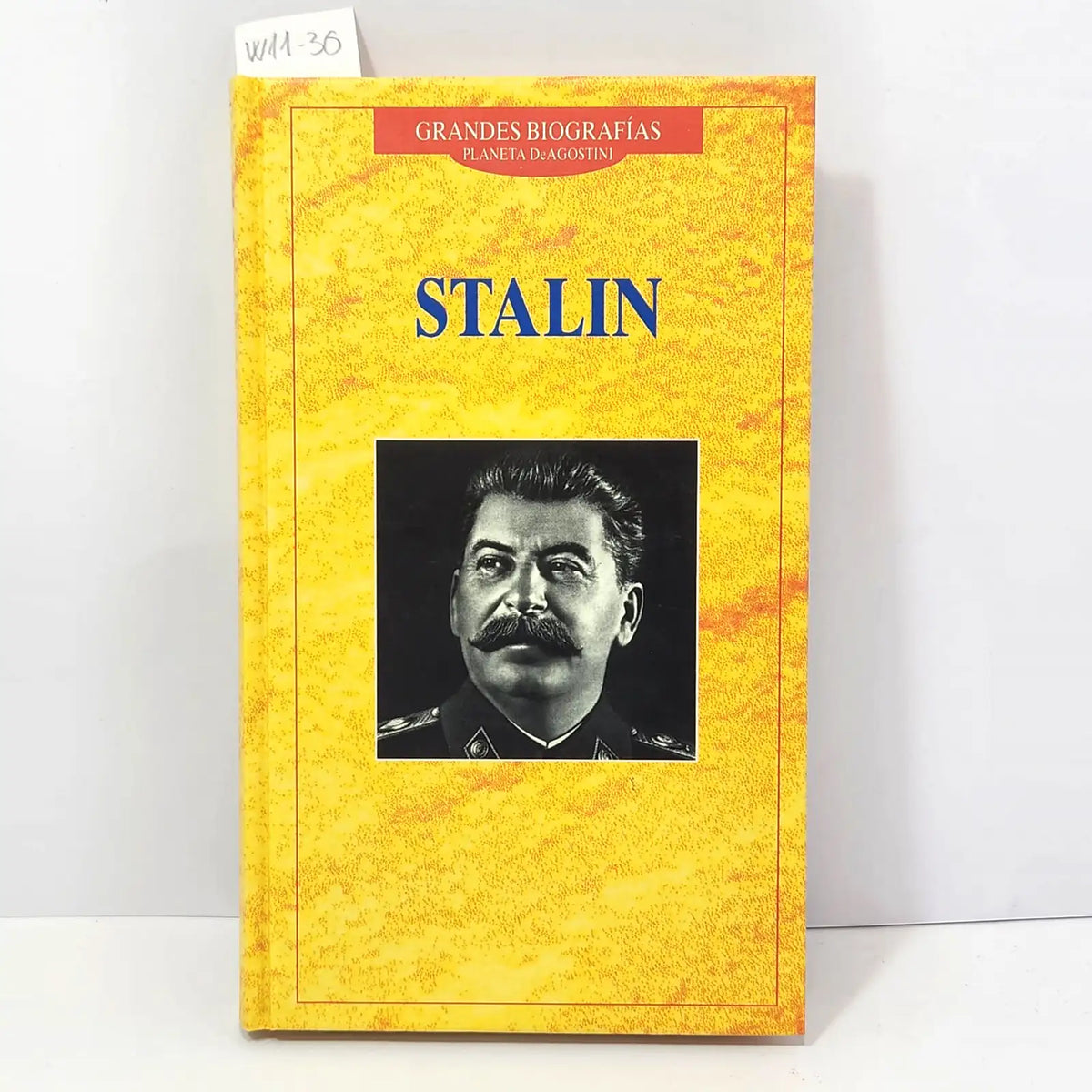 Stalin. — Autores varios.
