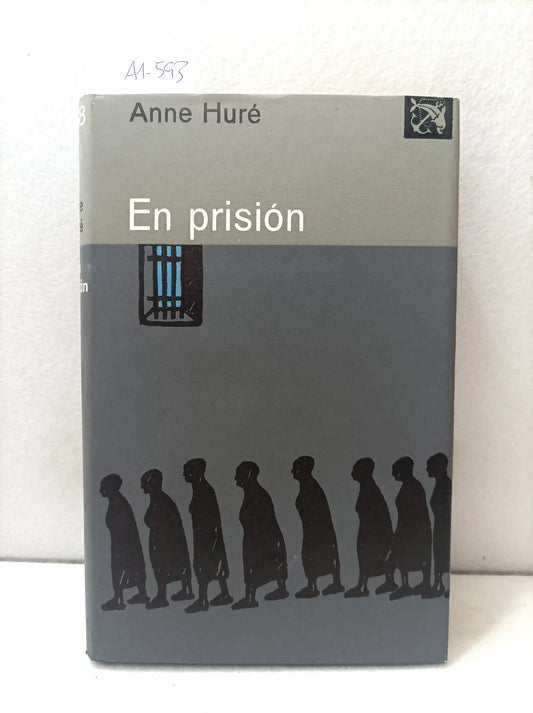 En prisión.