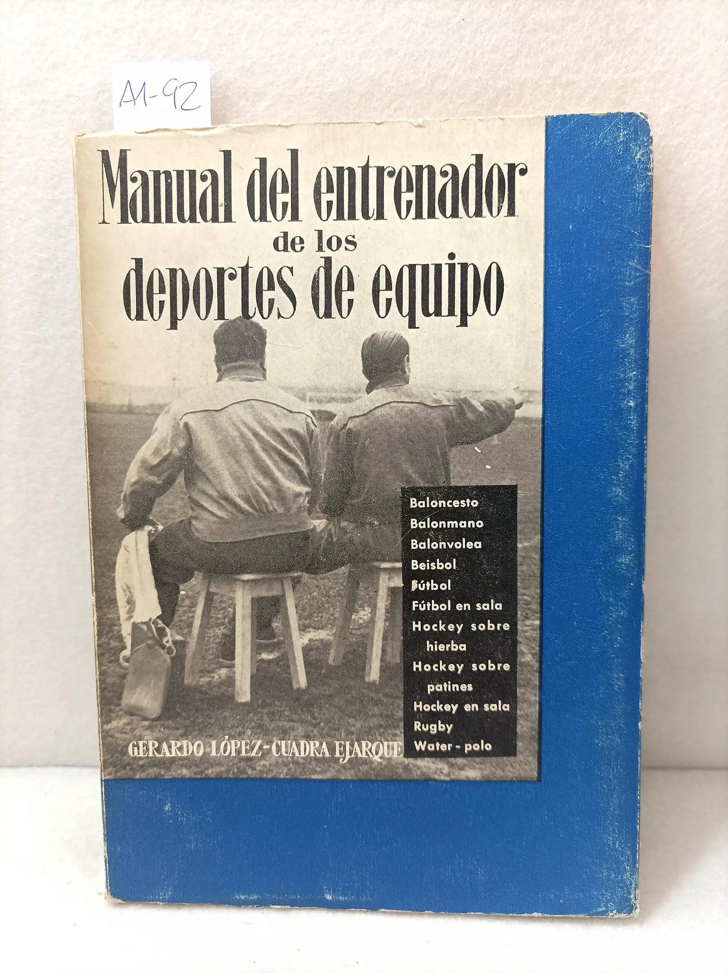 Manual del entrenador de los deportes de equipo.