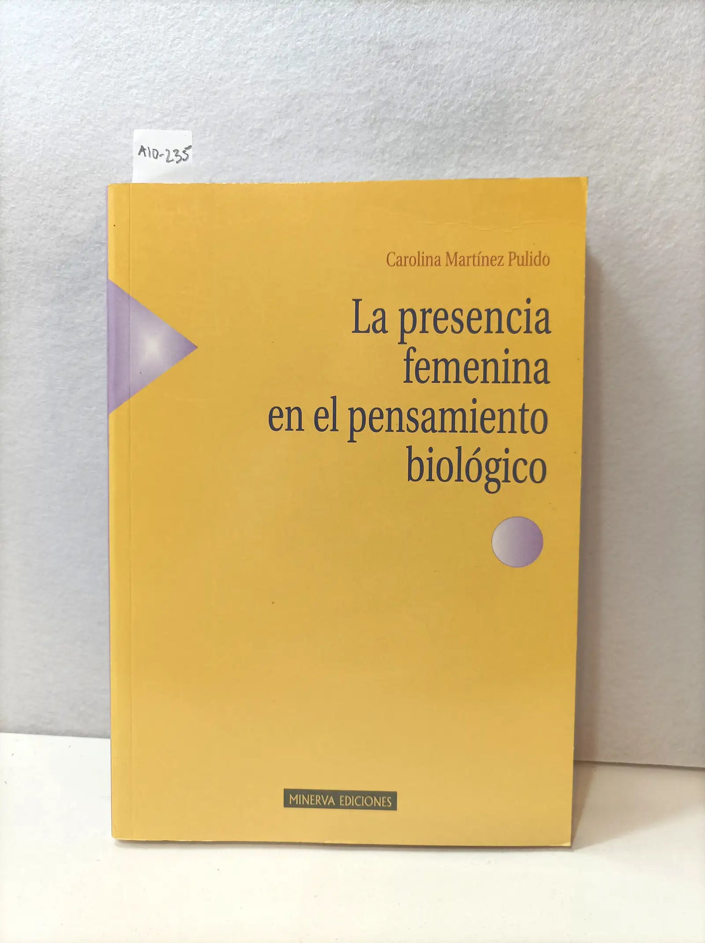 La presencia femenina en el pensamiento biológico.