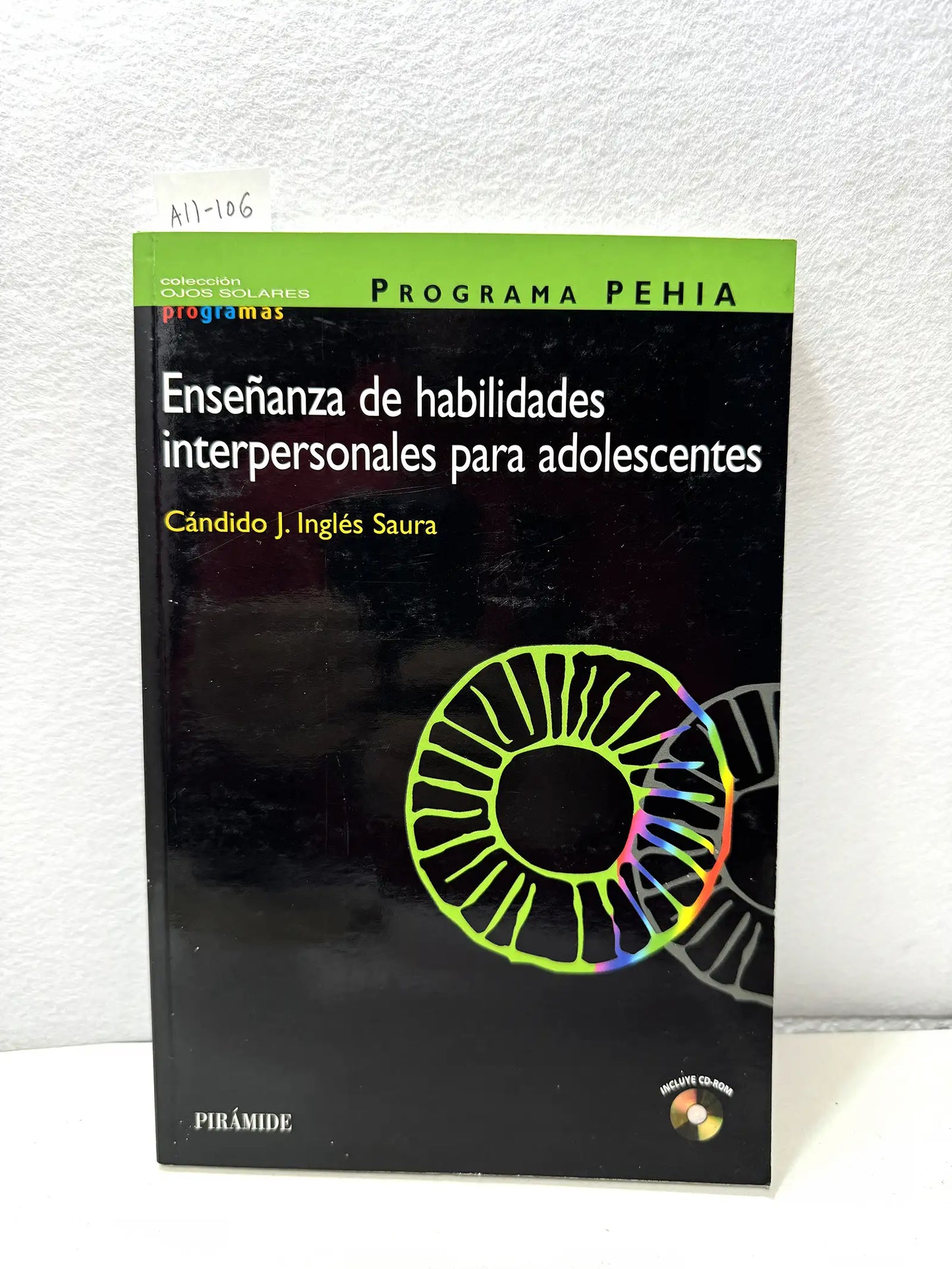Enseñanza de habilidades interpersonales para adolescentes.