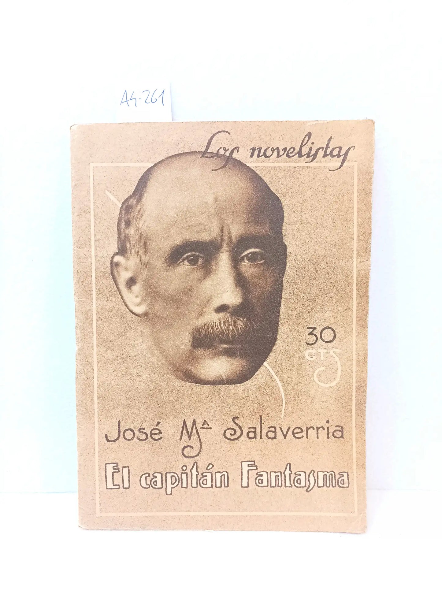 El capitán fantasma.