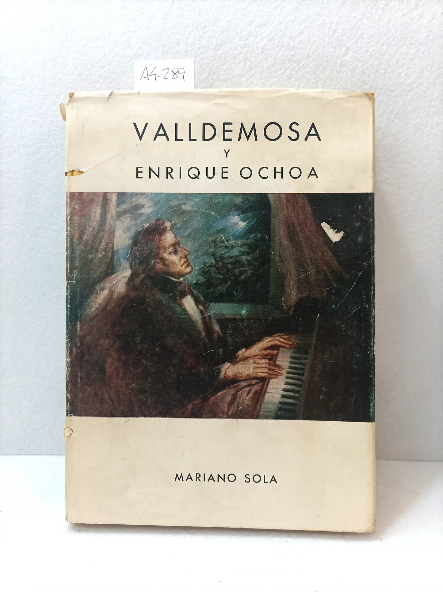 Valldemosa y Enrique Ochoa.
