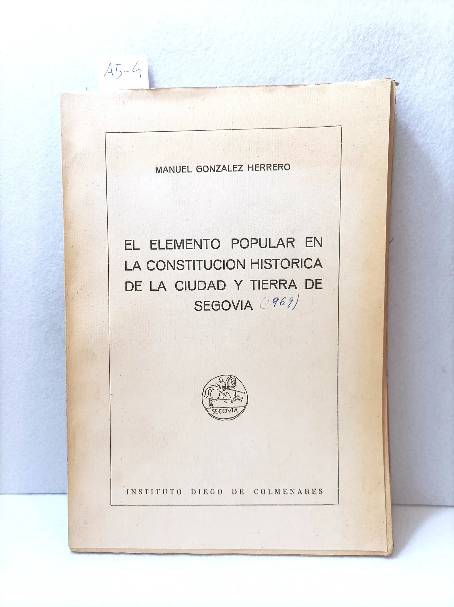 El elemento popular en la constitución histórica de la ciudad y tierra de Segovia.