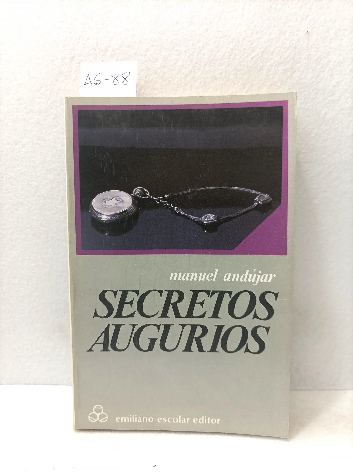 Secretos augurios.