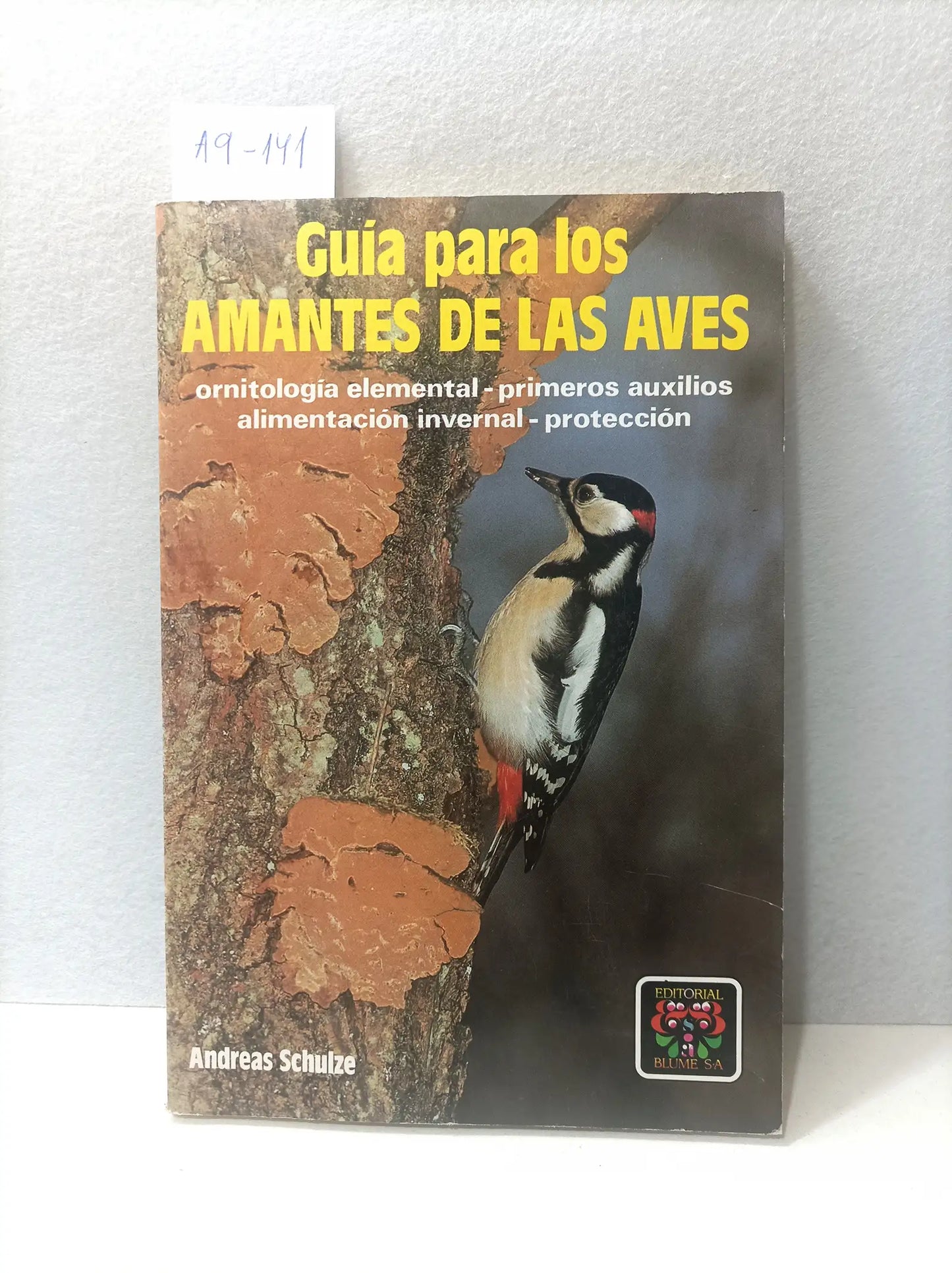 Guía para los amantes de las aves. Ornitología elemental, primeros auxilios, alimentación invernal y protección.