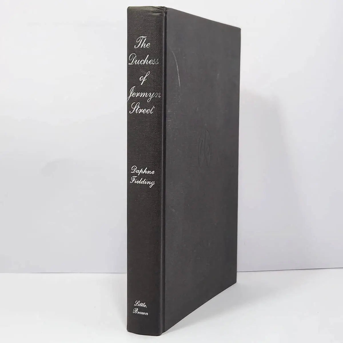 The Duchess of Jermyn Street. The life and good times of Rosa Lewis of the Cavendish Hotel.