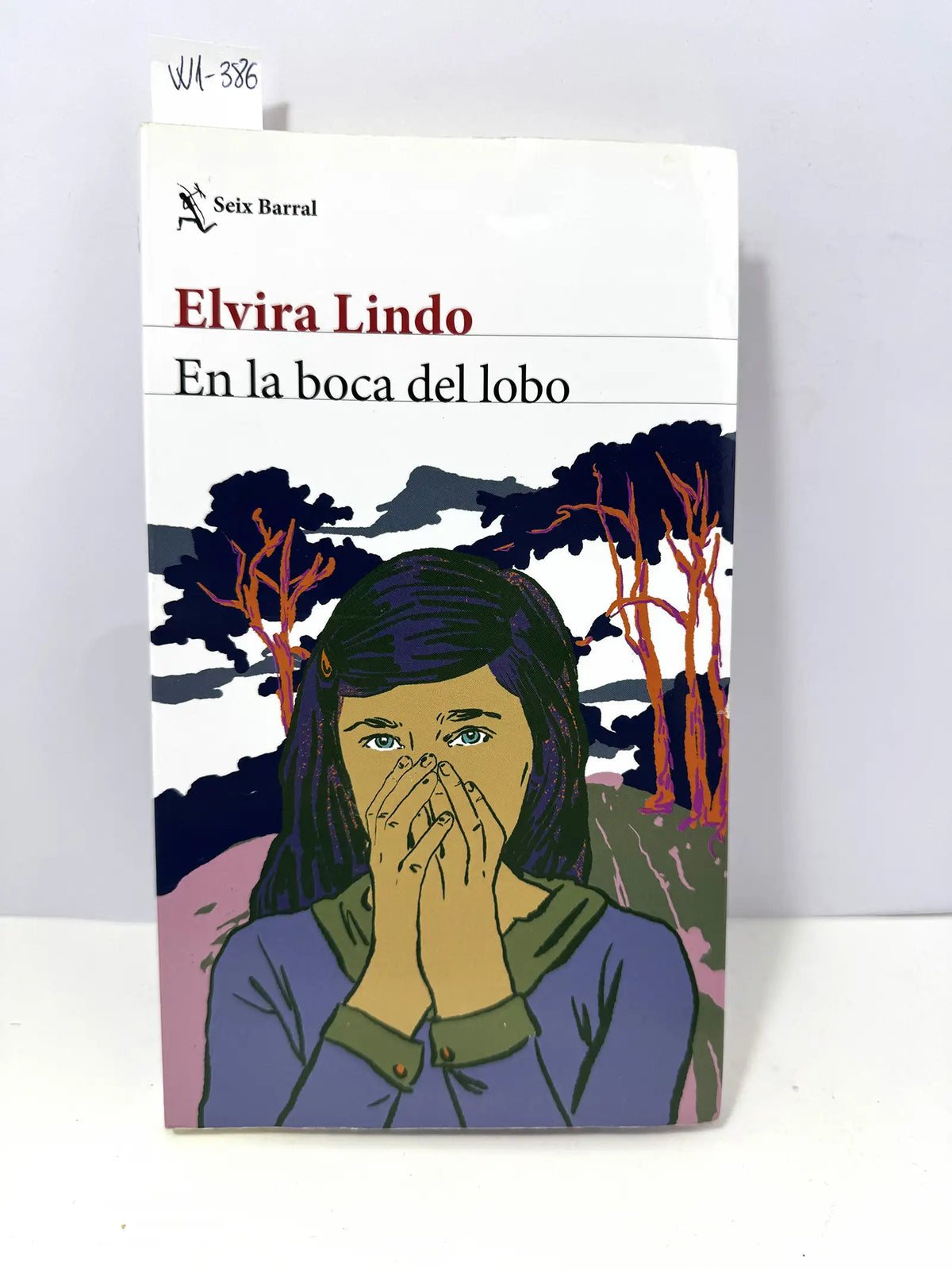En la boca del lobo. — LINDO, Elvira.
