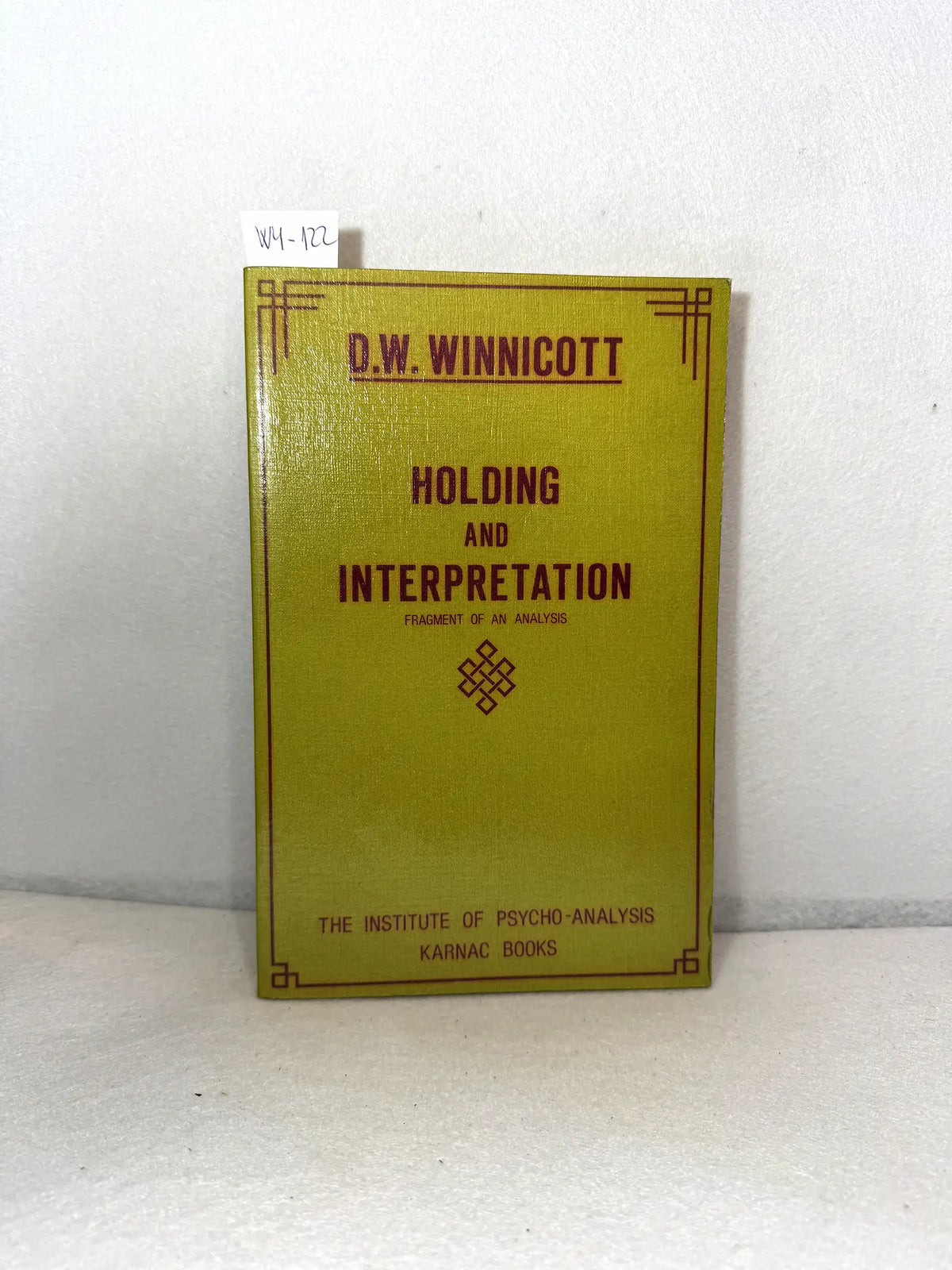 Holding and interpretation. Fragment of an analysis. — WINNICOTT, D.W.