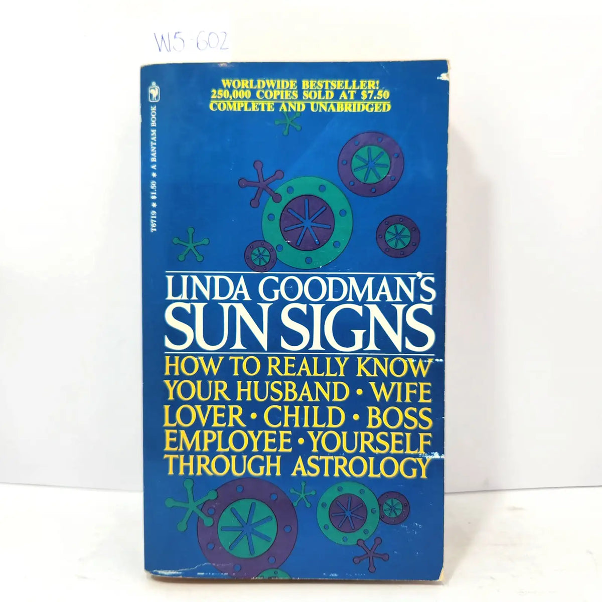 Sun signs. — GOODMAN'S, Linda.