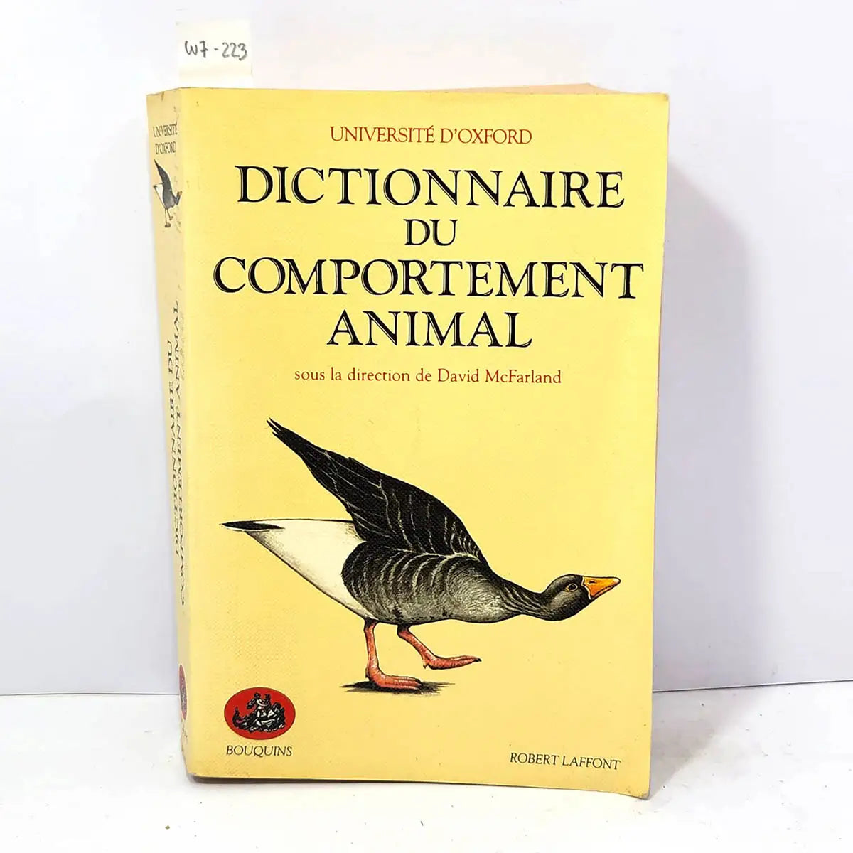 Dictionnaire du comportement animal.