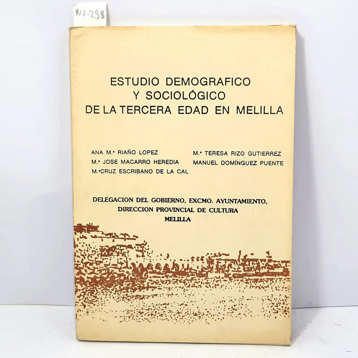Estudio demográfico y sociológico de la tercera edad en Melilla. — V.V. A. A.